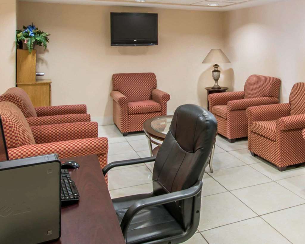 Quality Inn & Suites Orlando Airport Facilidades foto